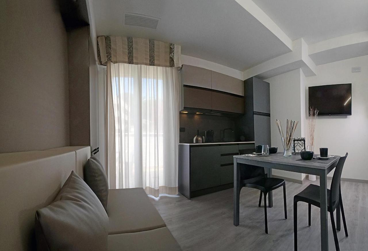 Residence Eden & Spa Габичче-Маре Экстерьер фото