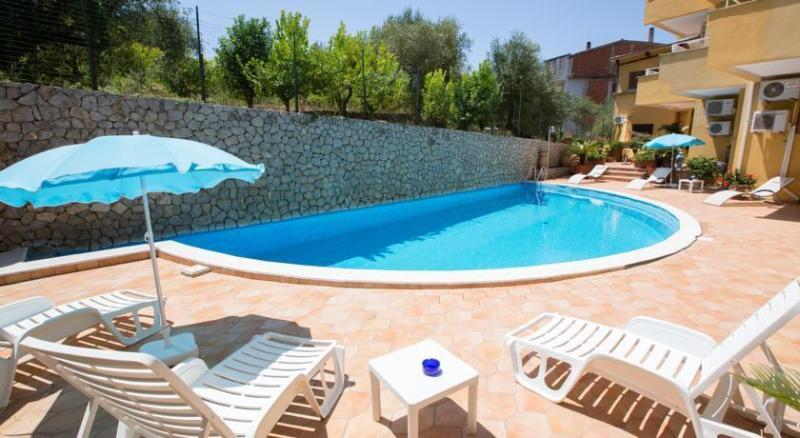 Residence Eden & Spa Габичче-Маре Экстерьер фото